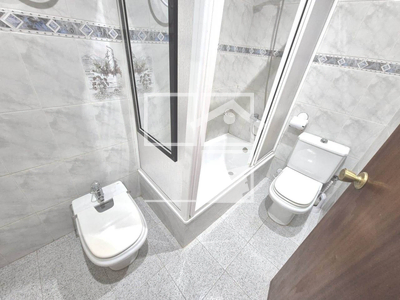 Inmueble en Calle Alt    , Girona