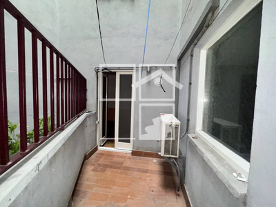 Local en Olot Girona