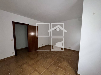 Local en Olot Girona