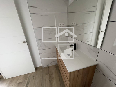 Local en Calle Mig    , Santa Eulalia de Ronsana Barcelona