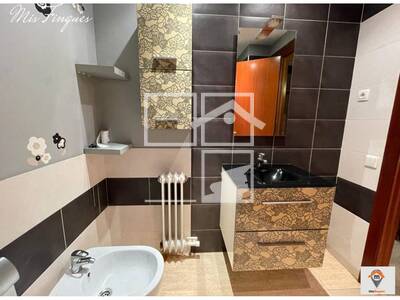 Local en MARGARIDA XIRGU, Sabadell Barcelona