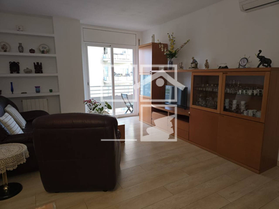 Local en Avenida Madrid    4º, Terrassa Barcelona