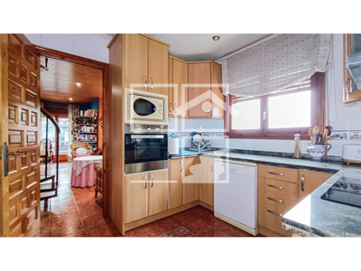 Local en Avenida Sant Josep    , Llinars del Vallès Barcelona