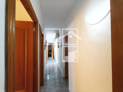 Local en Castellet y Gornal Barcelona