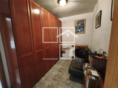 Local en Castellet y Gornal Barcelona