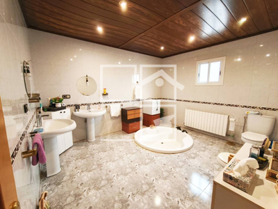 Local en Castellet y Gornal Barcelona