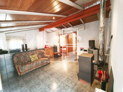 Local en Castellet y Gornal Barcelona