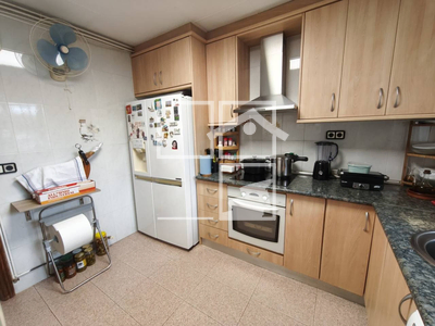 Local en Castellet y Gornal Barcelona