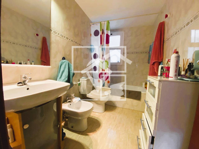 Inmueble en Calle Bidasoa    2º, Barcelona