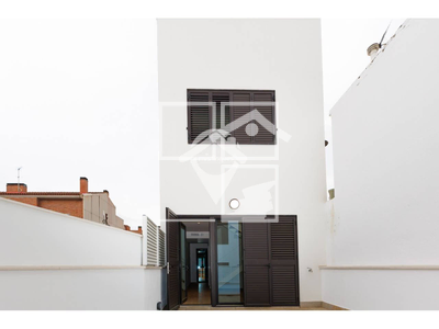Local en Avenida Pau Casals    Bajo, Sant Quirze del Vallès Barcelona