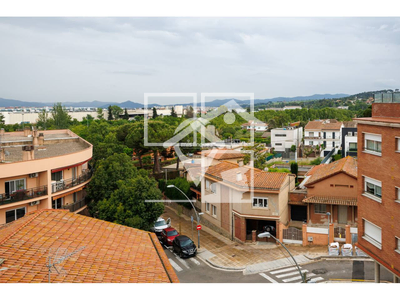 Local en Avenida Pau Casals    3, Sant Quirze del Vallès Barcelona