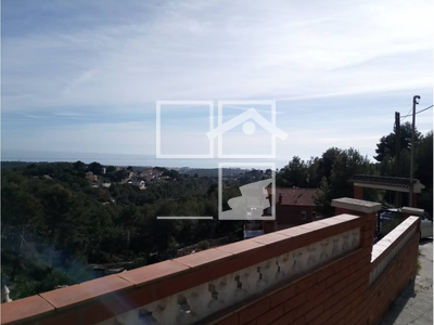 Local en Calle Tulipa    , Cunit Tarragona