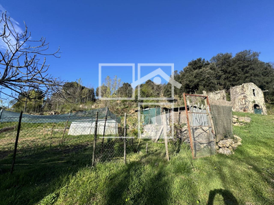Local en Olot Girona