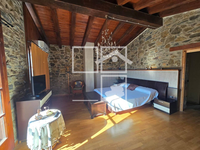 Local en Sant Joan Les Fonts Girona