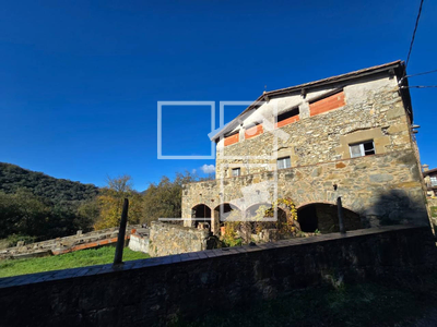 Local en Sant Joan Les Fonts Girona