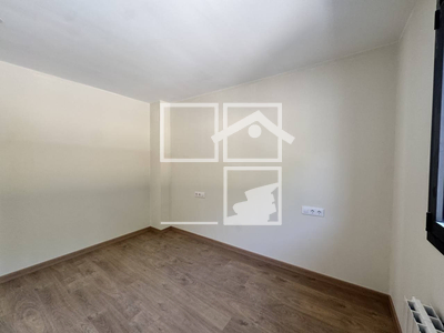 Local en Olot Girona