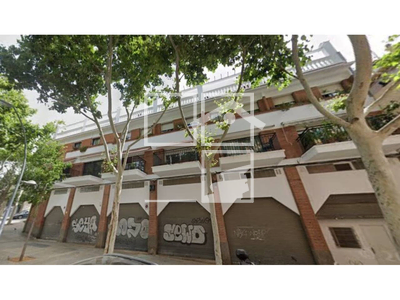 Local en Avenida CERDANYA     Parquing, Badalona Barcelona