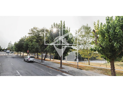 Inmueble en Avenida Camino del Mas    , Barcelona