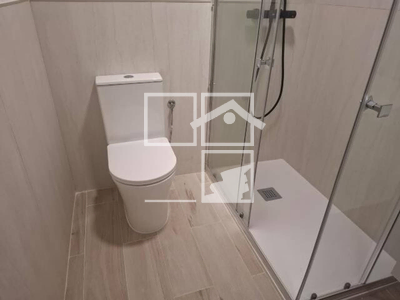 Inmueble en Calle Roma   15 ENTRESUELO, Barcelona